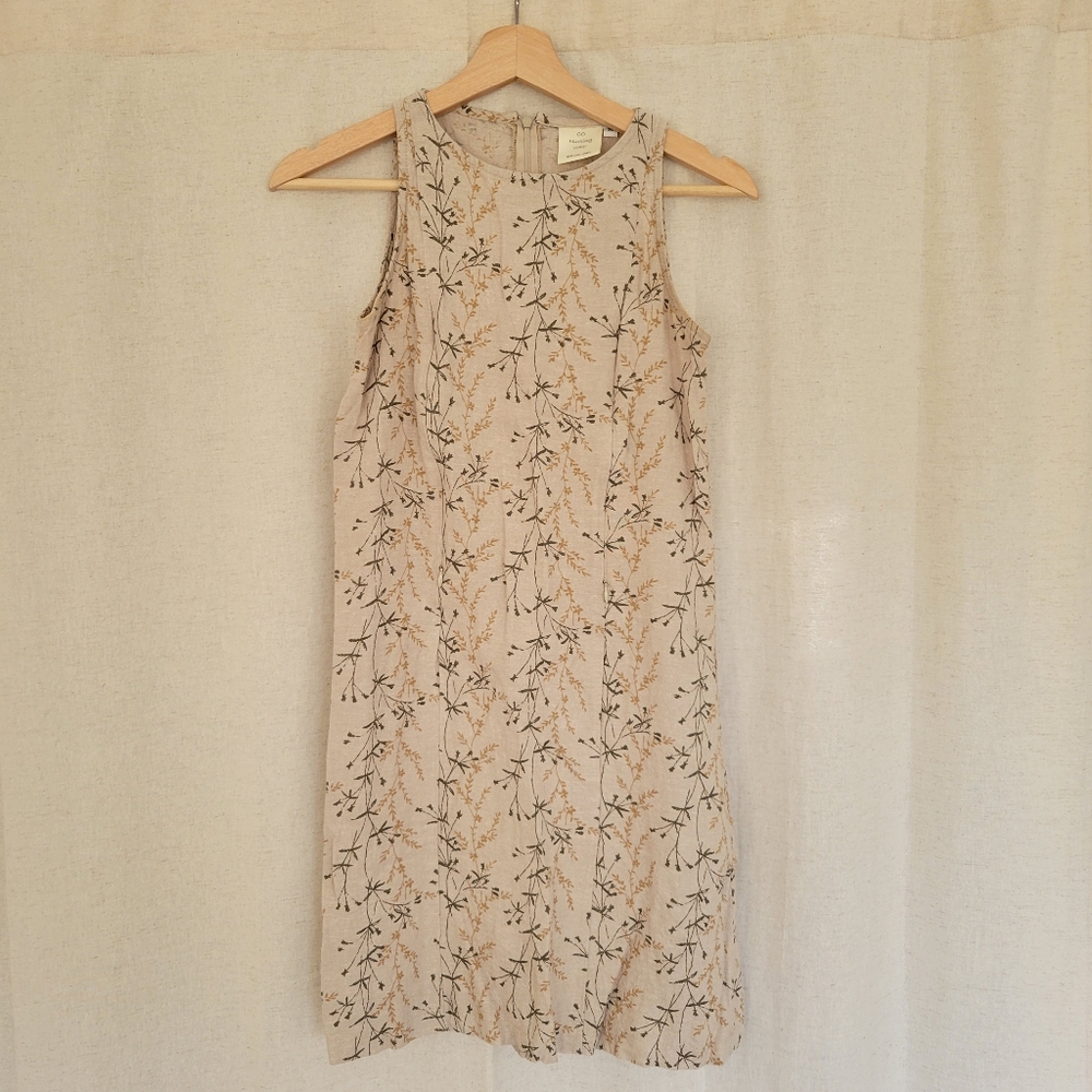 Floral Beige Sleeveless Dress